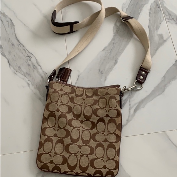 Coach crossbody bag - Picture 2 of 4
